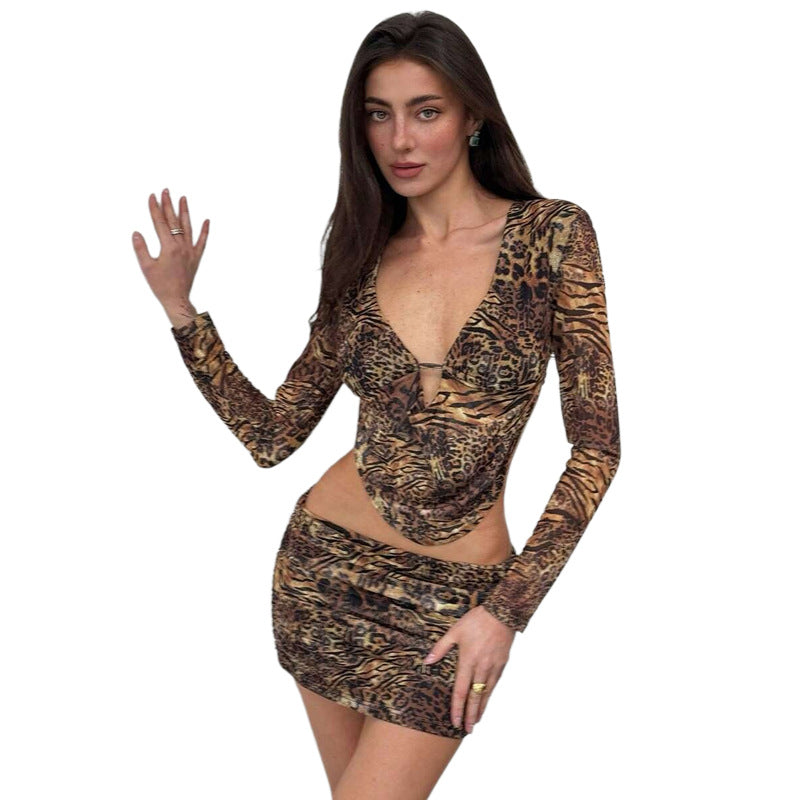 SXR leopard print stud for autumn and winter V-neck long sleeve top low waist skirt outfit