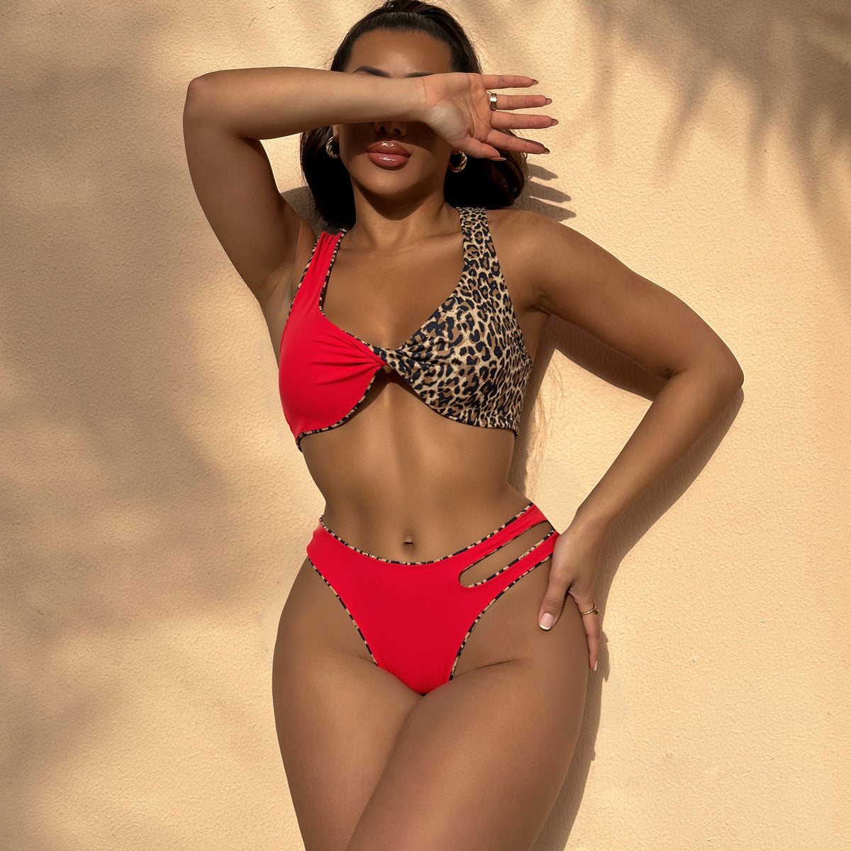 Bikini stitching swimsuit backless swimsuit female color matching 6762