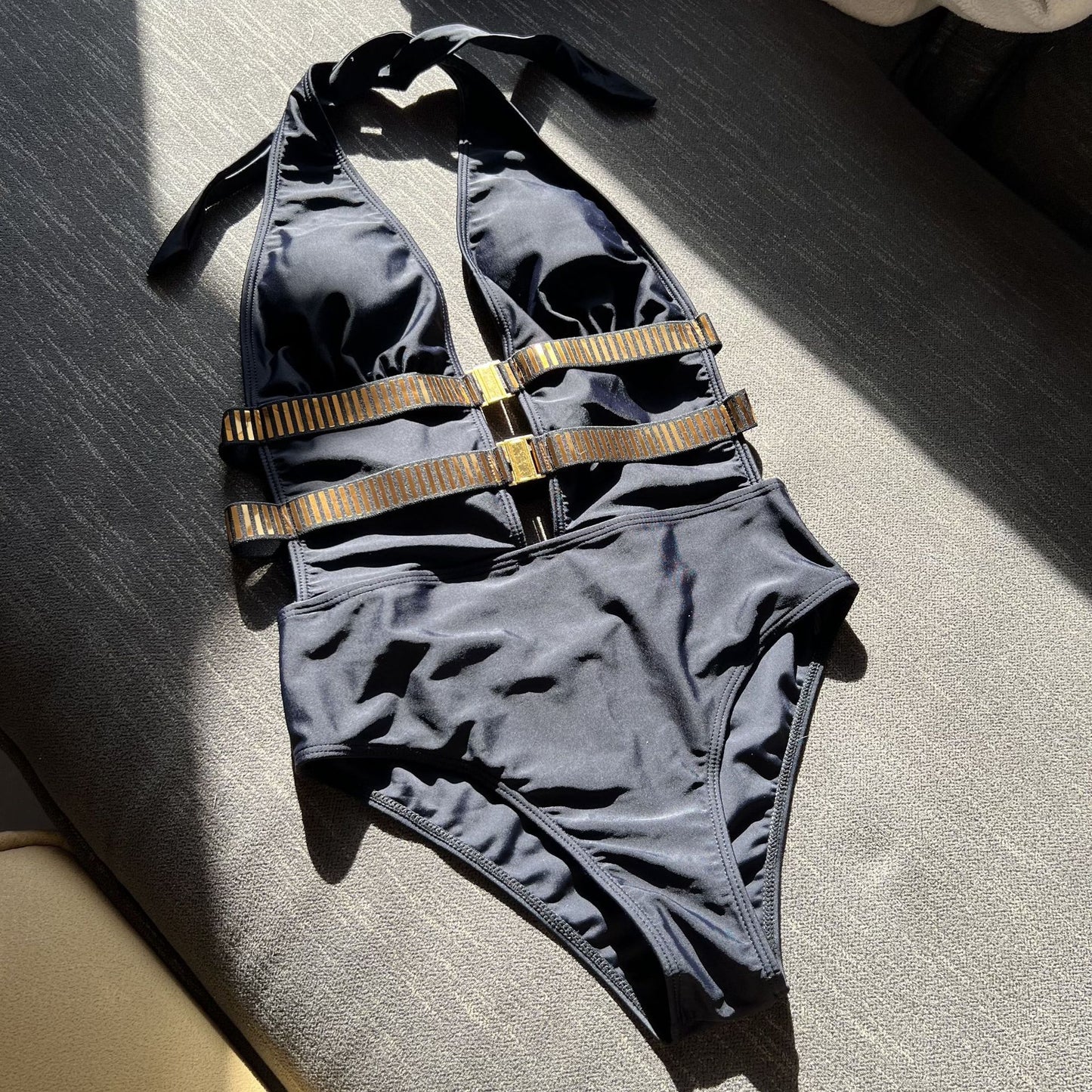 (4 days ready to ship) SY exposed back ribbon one-piece bikini