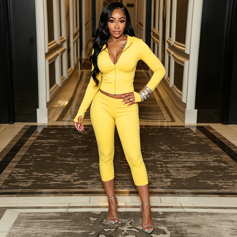 DZHT D26ST229 hooded long sleeve finger fit design zipper top tight pleated cropped pants two-piece suit