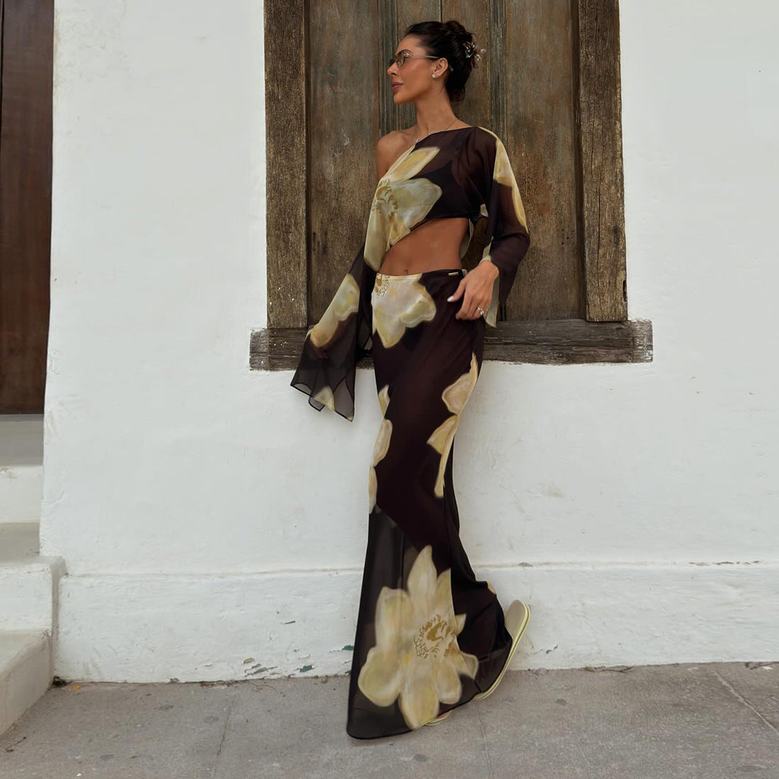 SXR autumn and winter off-shoulder midriff-baring top high waist drawstring printed skirt