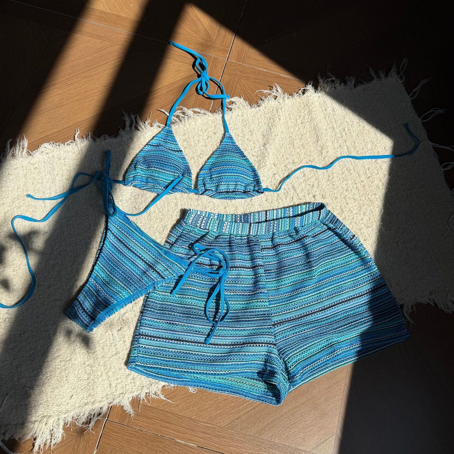 (4 days ready to ship) SY halter bikini knitted contrast color beach shorts three-piece set