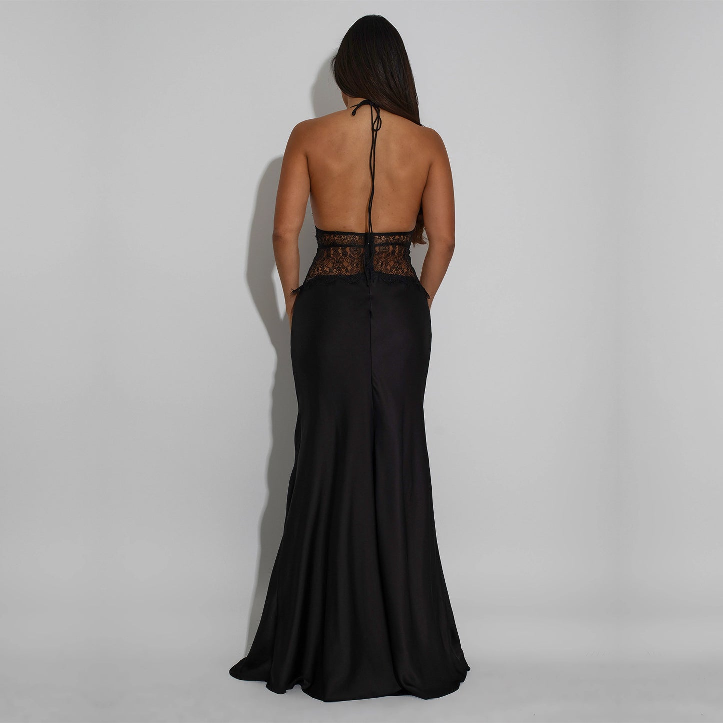 XYZ C7546 lace V-neck stitched backless dress