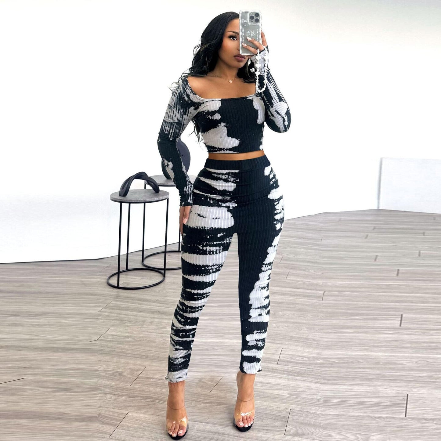 GY (S-3XL) K3152 printed slim fit sunken stripe two-piece set
