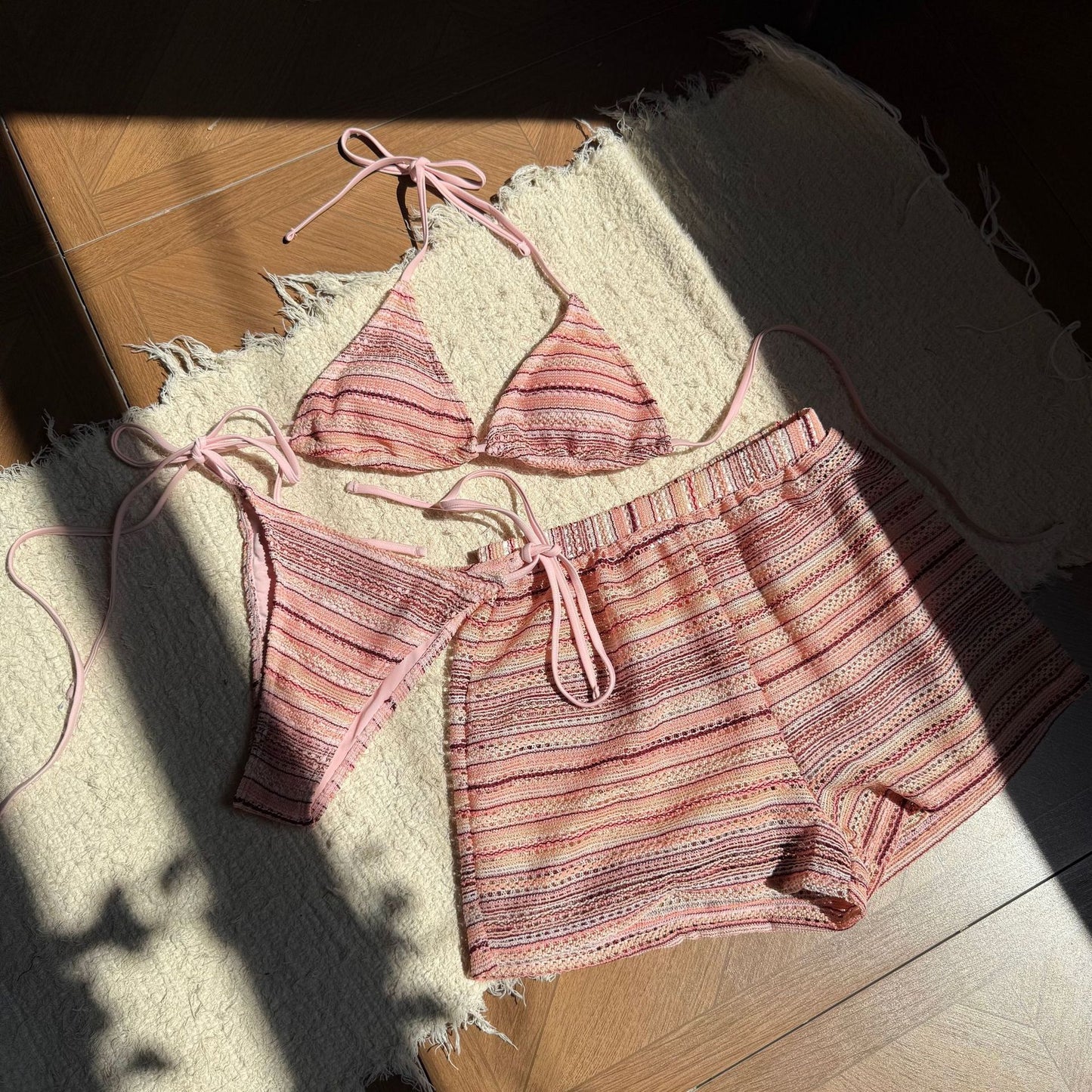(4 days ready to ship) SY halter bikini knitted contrast color beach shorts three-piece set