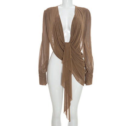 DZHT Q26TP135 deep V-neck pleated design long sleeve backless slim fit top